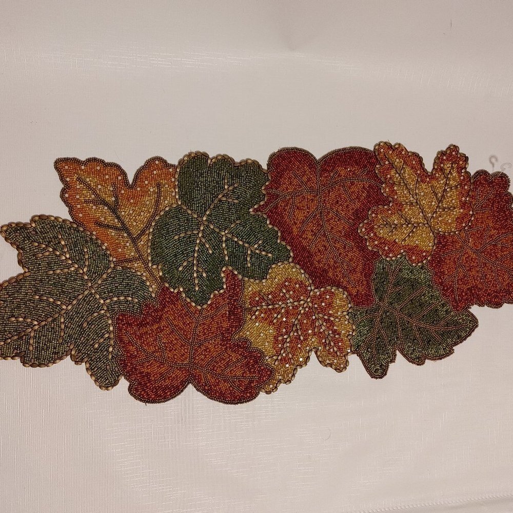BEAUTIFUL BEADED Pier 1 Table Runner Fall Leaves